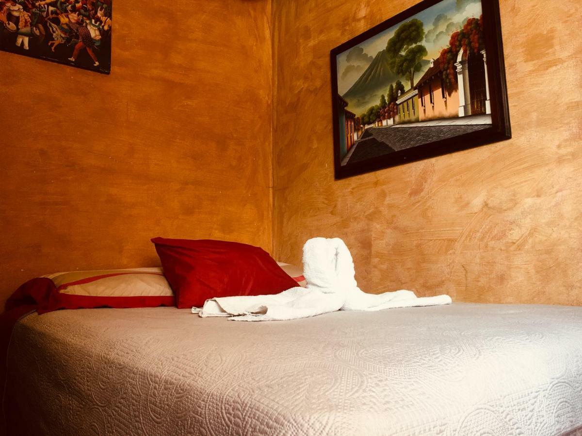 Dionisio Inn Antigua Exteriér fotografie