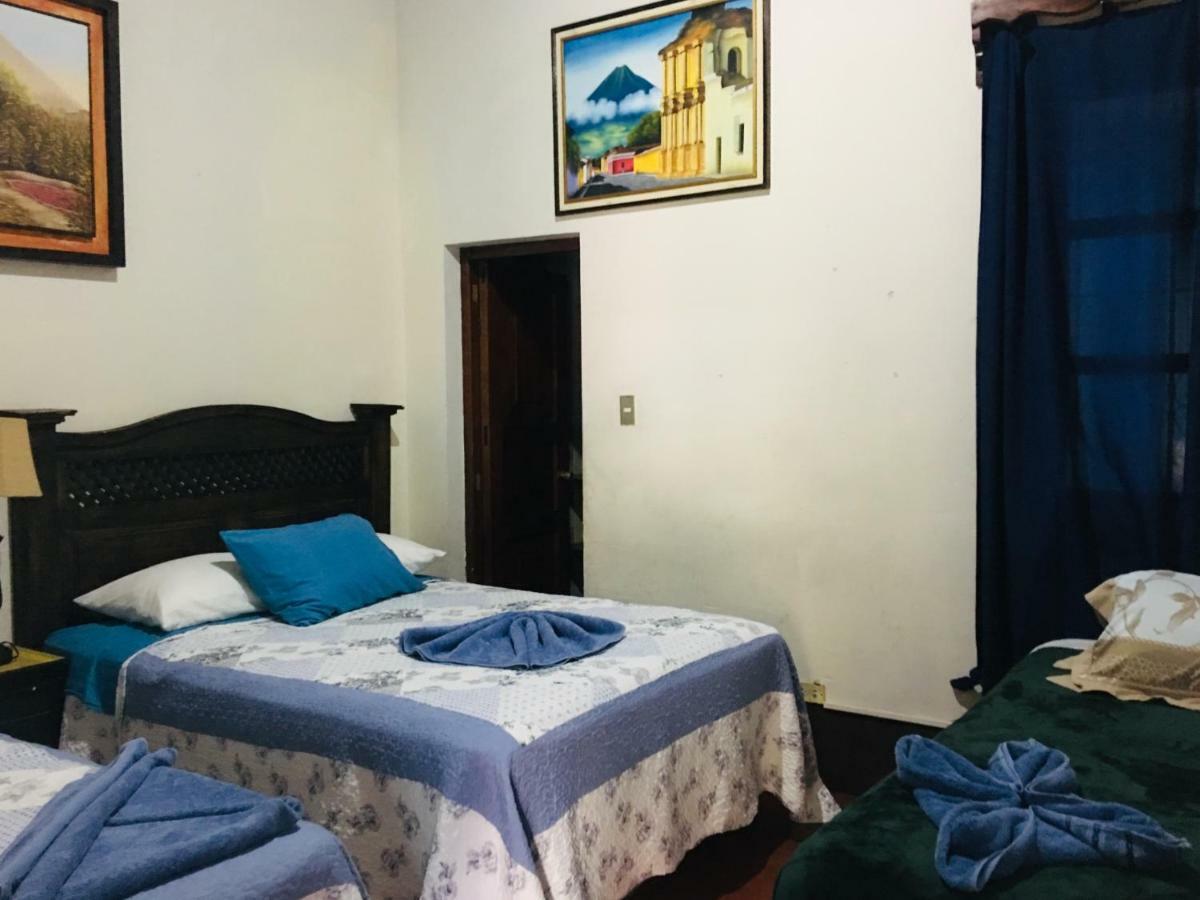 Dionisio Inn Antigua Exteriér fotografie